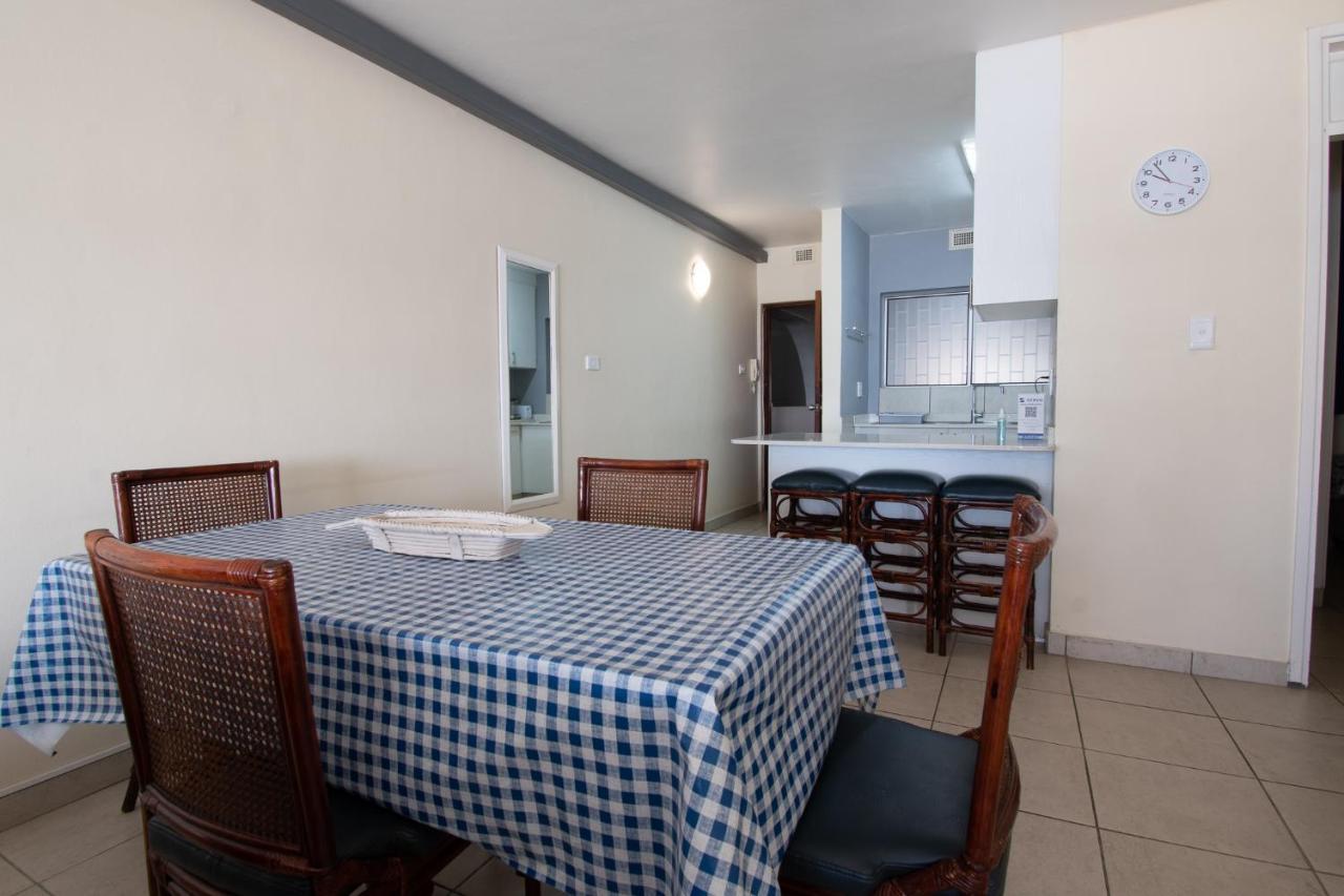 Apartamento 10 Bronze Bay Umhlanga Rocks Durban Exterior foto